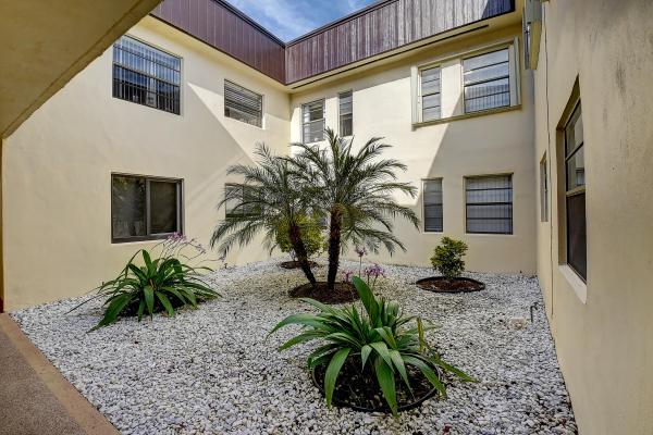 Capri At Kings Point, 57 Capri B, Delray Beach, Florida 33484, image 2