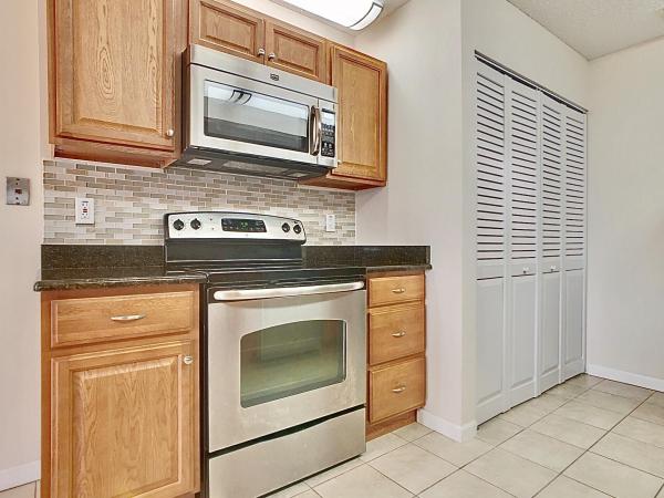 Cypress Lakes, 3334 Americo Dr, West Palm Beach, Florida 33417, image 1