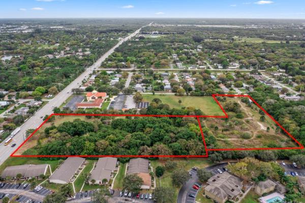 2405 S 25th St, Fort Pierce, Florida 34947, image 2