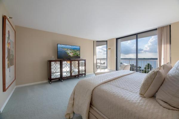 The Enclave Of Palm Beach, 3170 S Ocean Blvd, Palm Beach, Florida 33480, image 2