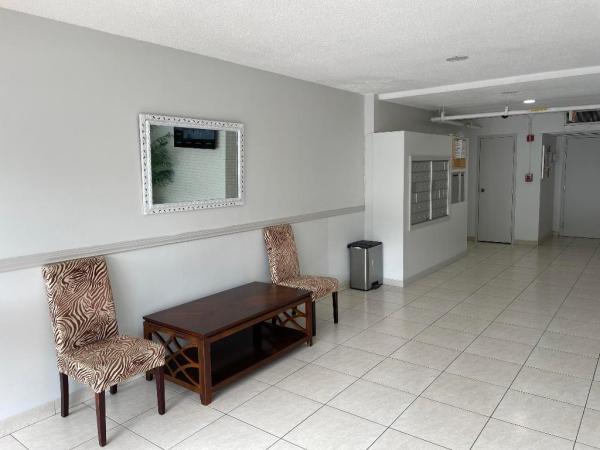 1460 NE 169th St #110, Unincorporated Dade County, Florida 33162, image 1