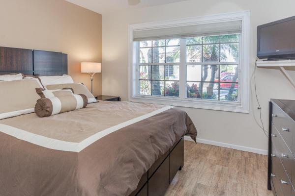 Cascade Lakes, 5340 Wycombe Ave, Boynton Beach, Florida 33437, image 1