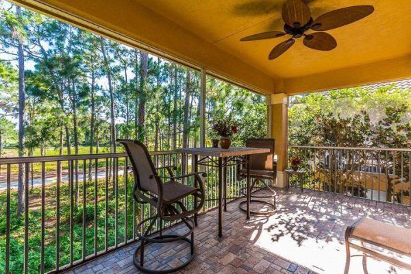 Castle Pines, 8952 Sandshot Ct #4922, Port St. Lucie, Florida 34986, image 2