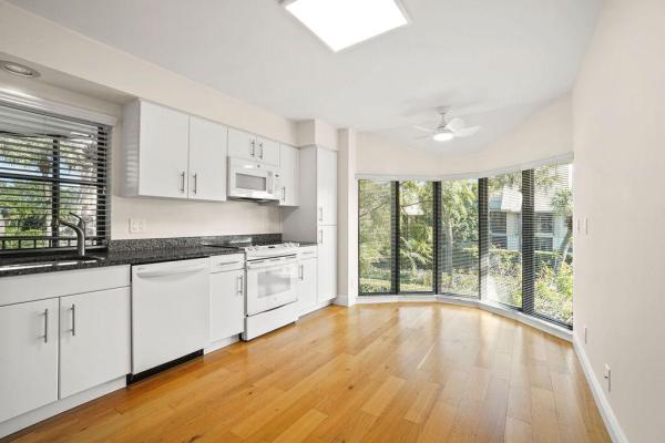 Waterbend At Jonathan's Landing, 17109 Waterbend Dr #224, Jupiter, Florida 33477, image 1