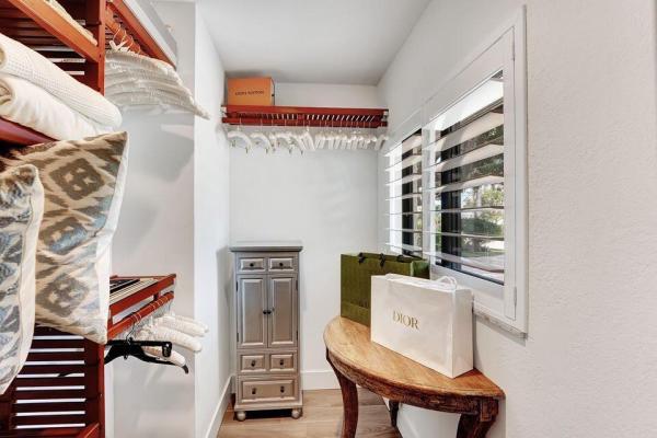 Lee Manor Isles, 637 Castilla Ln, Boynton Beach, Florida 33435, image 1