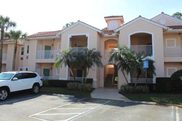 Golf Villas, 9865 Perfect Dr #150, Port St. Lucie, Florida 34986, image 2