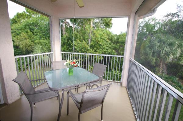 Golf Villas, 10047 Perfect Dr, Port St. Lucie, Florida 34986, image 2