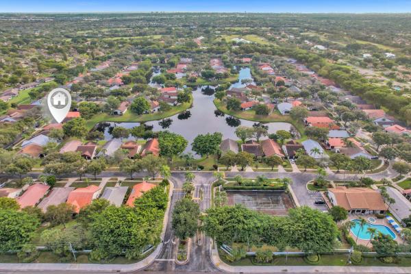Fairmont Place, 4947 Boxwood Cir, Boynton Beach, Florida 33436, image 1
