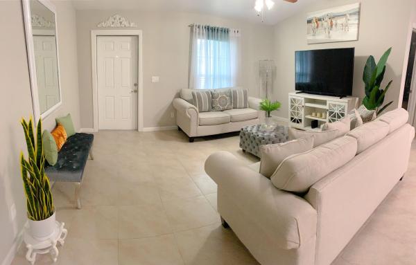 Palm Trails, 1853 SW California Blvd, Port St. Lucie, Florida 34953, image 2