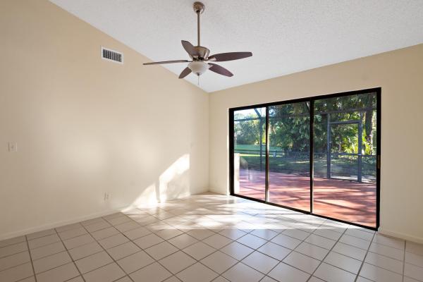 Hidden Pines Of Wellington, 252 Pleasant Wood Dr, Wellington, Florida 33414, image 3