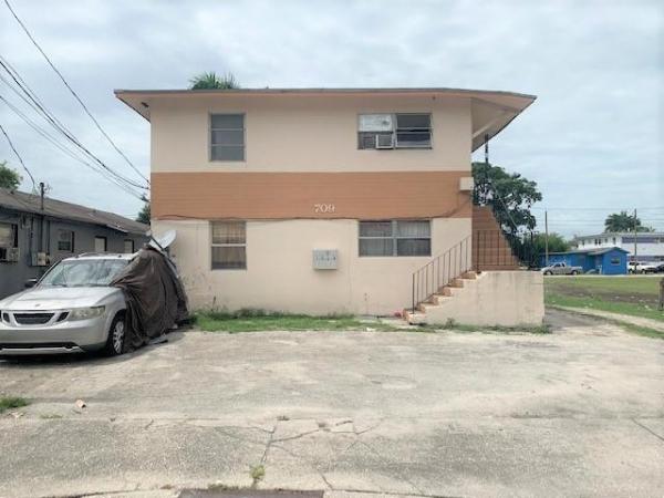 709 SW Avenue B Pl, Belle Glade, Florida 33430, image 1