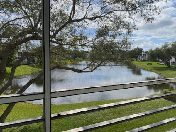 Fanshaw At Century Village, 32 Fanshaw A, Boca Raton, Florida 33434, image 3