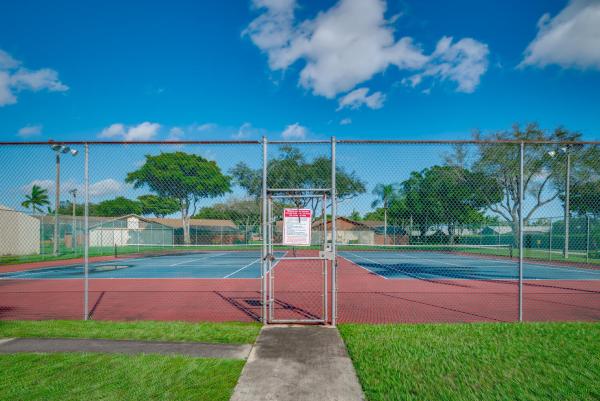 Summit Run, 1318 Summit Run Cir, West Palm Beach, Florida 33415, image 1