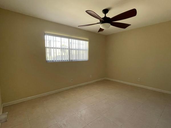 Lake Osborne Heights, 826 Cochran Dr, Lake Worth Beach, Florida 33461, image 1