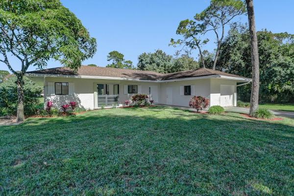 Fox Hollow, 4161 Grove Park Ln, Boynton Beach, Florida 33436, image 2