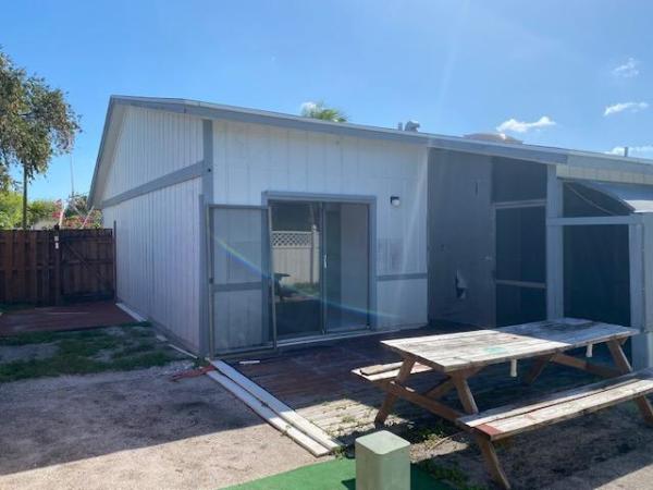 Pine Needle Park, 3804 Parkside Cir, Palm Springs, Florida 33461, image 1