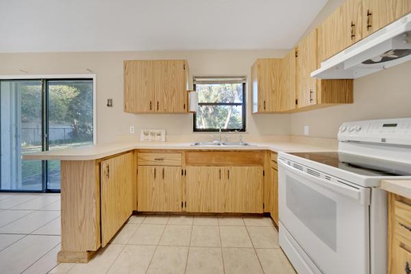 Lakewood Park, 7602 Belleair Ave, Fort Pierce, Florida 34951, image 2