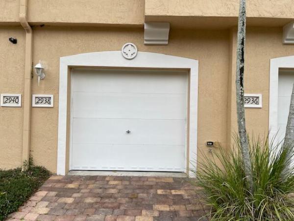 Sierra Bay, 2938 Carvelle Dr, Riviera Beach, Florida 33404, image 1
