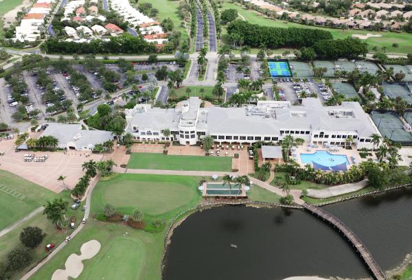 Cambridge At Wycliffe, 4698 Carlton Golf Dr, Lake Worth, Florida 33449, image 2