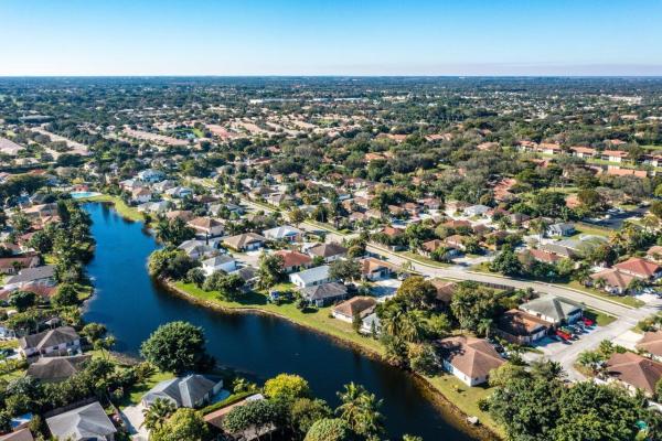 The Courts At Boynton Place, 10367 Boynton Place Cir, Boynton Beach, Florida 33437, image 2