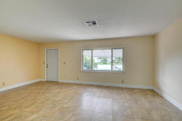 Delray Villas 1, 14194 Altocedro Dr, Delray Beach, Florida 33484, image 2