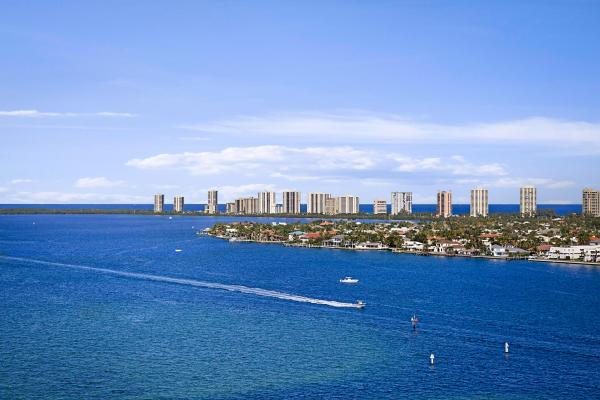 Marina Grande Club & Residences, 2640 Lake Shore Dr #1614, Riviera Beach, Florida 33404, image 2