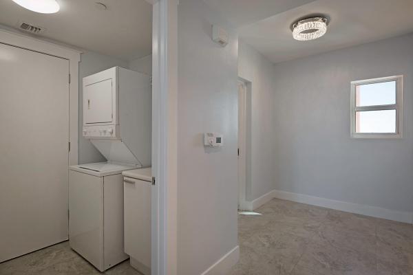 Marina Grande Club & Residences, 2640 Lake Shore Dr #1614, Riviera Beach, Florida 33404, image 1