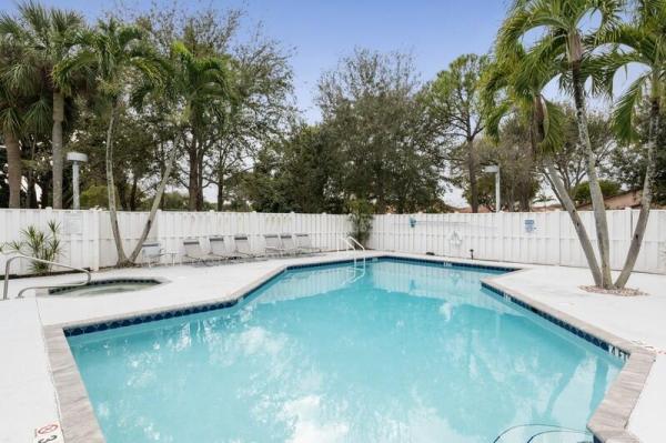 Carriage Gate, 9777 Nickels Blvd #702, Boynton Beach, Florida 33436, image 2