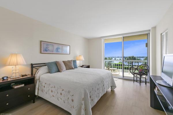 Meridian Of Palm Beach, 3300 S Ocean Blvd, Palm Beach, Florida 33480, image 1