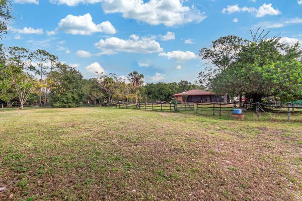 Loxahatchee Groves Residential, 2552 B Rd, Loxahatchee Groves, Florida 33470, image 1