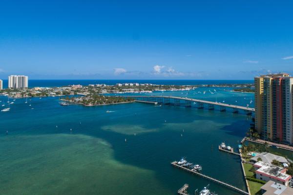 Marina Grande Club & Residences, 2640 Lake Shore Dr #2109, Riviera Beach, Florida 33404, image 2