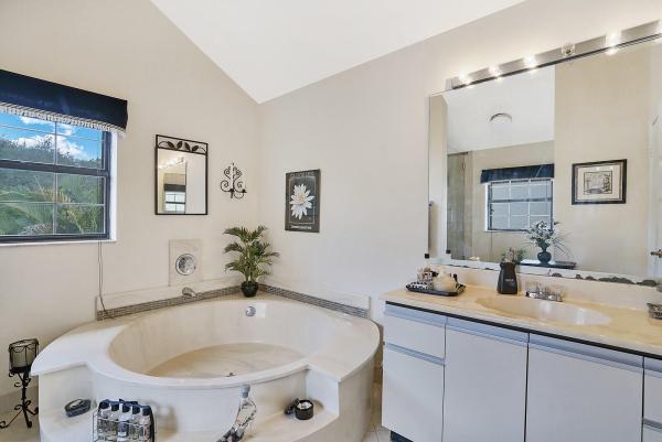 6390 Via Tierra, Boca Raton, Florida 33433, image 2