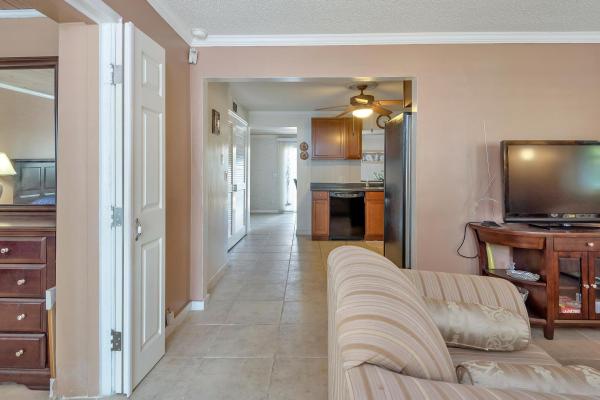 Lake Worth Town, 320 S Ocean Breeze #2, Lake Worth Beach, Florida 33460, image 1