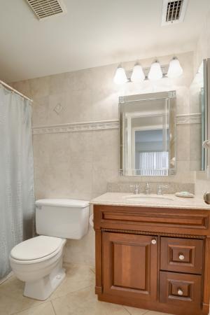 Pine Ridge South 2, 232 Pine Hov Cir #A-2, Greenacres, Florida 33463, image 2