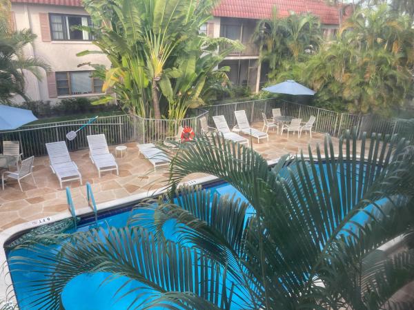 Bel Marra, 665 Enfield St #B17, Boca Raton, Florida 33487, image 3