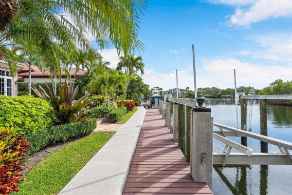 Harbour Isles, 836 Harbour Isles Pl, North Palm Beach, Florida 33410, image 1