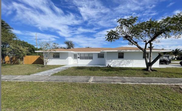 Kelsey City, 201 4th St, Lake Park, Florida 33403, image 1
