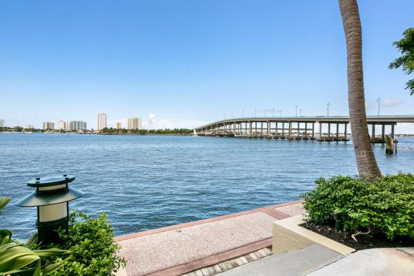 Marina Grande Club & Residences, 2640 Lake Shore Dr #1814, Riviera Beach, Florida 33404, image 1
