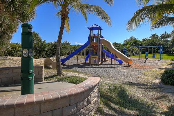 Mayan Towers South, 125 S Ocean Ave #208, Palm Beach Shores, Florida 33404, image 3