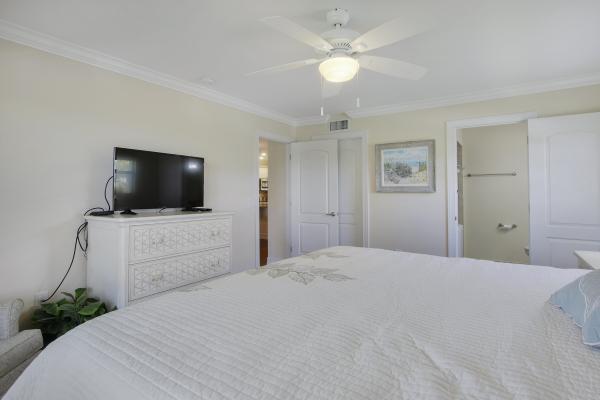 Villas On The Green, 717 S Us Highway 1 #207, Jupiter, Florida 33477, image 2