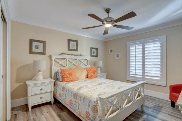 Legend Lake Estates, 4703 Hunting Trl, Lake Worth, Florida 33467, image 1