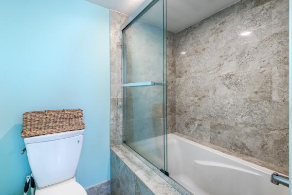Starlight Cove, 3851 NW 7th Pl, Deerfield Beach, Florida 33442, image 2