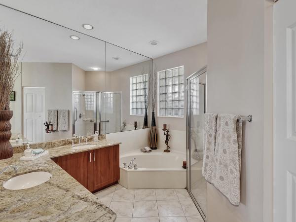 Oxford Estates, 22831 Windsor Wood Ct, Boca Raton, Florida 33433, image 2