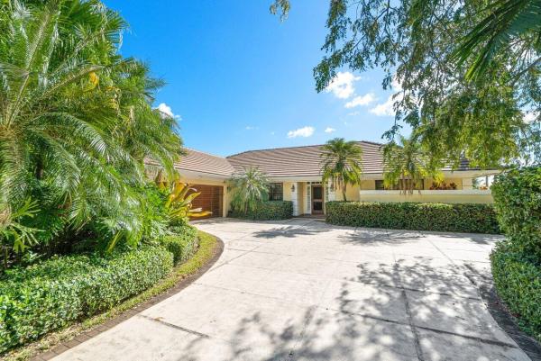 Marlwood Estates, 85 Dunbar Rd E, Palm Beach Gardens, Florida 33418, image 1