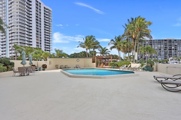Marina Tower, 108 Lakeshore Dr #640, North Palm Beach, Florida 33408, image 1