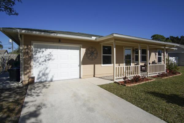 Oak Hammock, 933 SW Whittier Ter, Port St. Lucie, Florida 34953, image 1