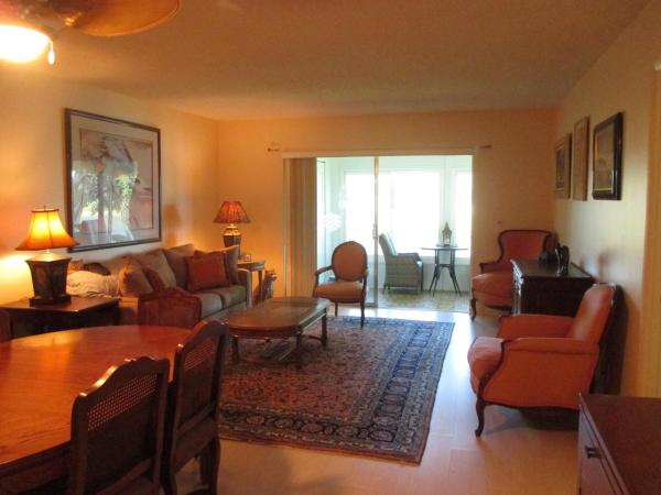 Golden Lakes Village, 121 Lake Meryl Dr, West Palm Beach, Florida 33411, image 2