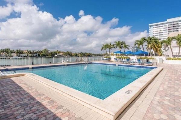 Royal Embassy, 5750 Collins Ave #11a, Miami Beach, Florida 33140, image 1