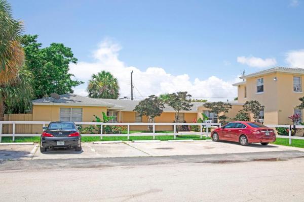 Inlet Shores, 131 E 27th St, Riviera Beach, Florida 33404, image 1