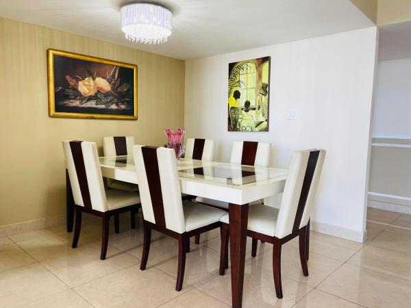 Del Prado South Towers, 18021 Biscayne Blvd #1204-2, Aventura, Florida 33160, image 3